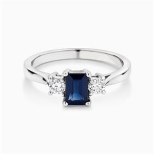 Diamond And Blue Sapphire Ring